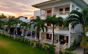 Bans Beach Resort Boracay